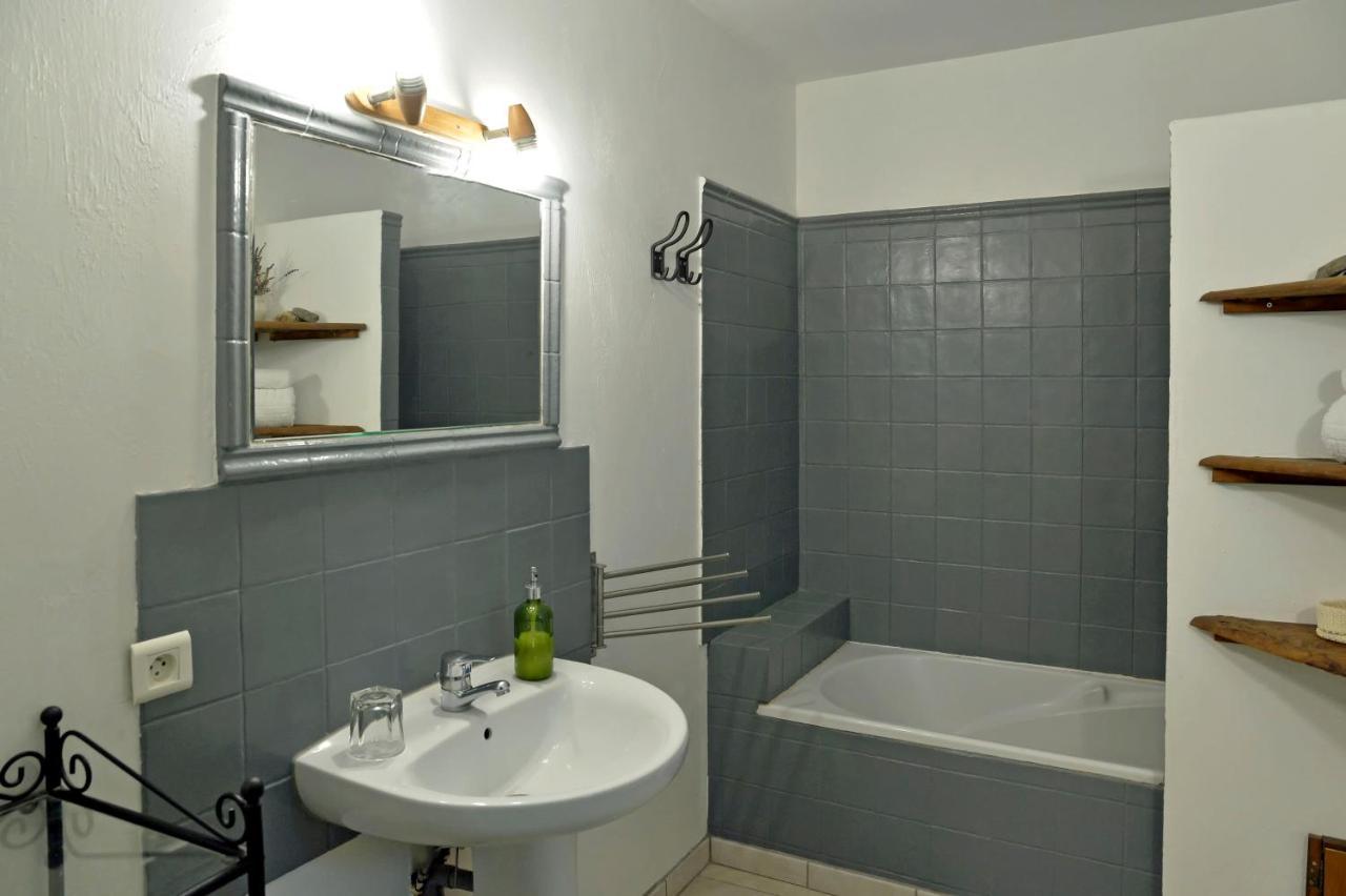 Malia - Chambres D'Hotes & Gite Barret-de-Lioure Luaran gambar