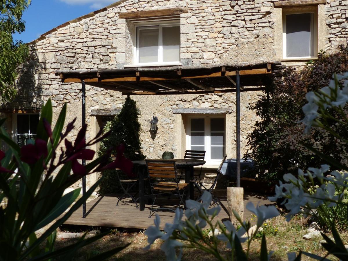 Malia - Chambres D'Hotes & Gite Barret-de-Lioure Luaran gambar